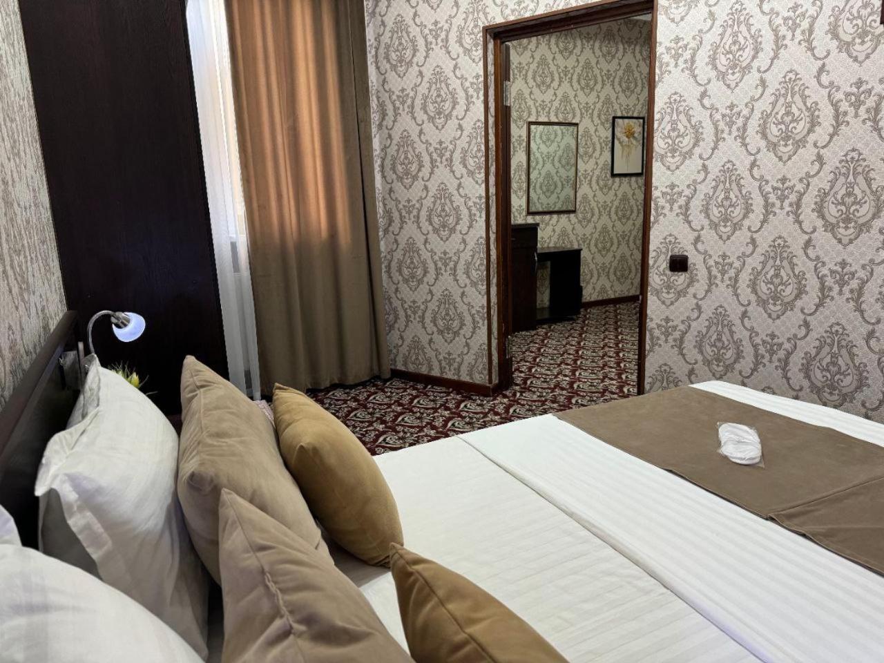 Arda Palace Hotel Tasjkent Eksteriør bilde